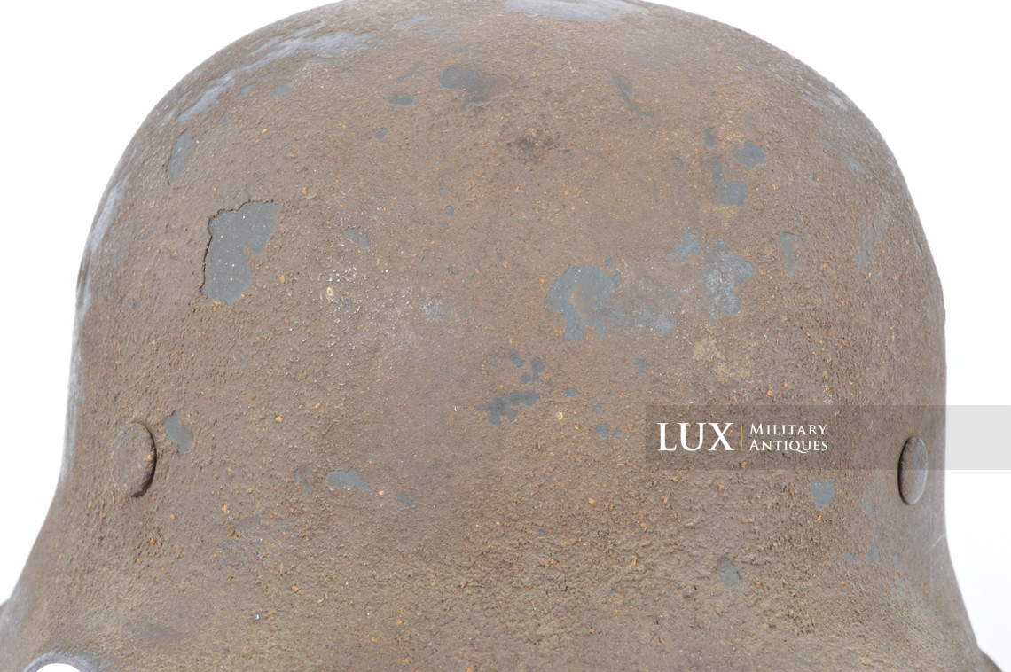 Rare M42 Waffen-SS sawdust textured camouflage combat helmet, « ckl66 » - photo 26