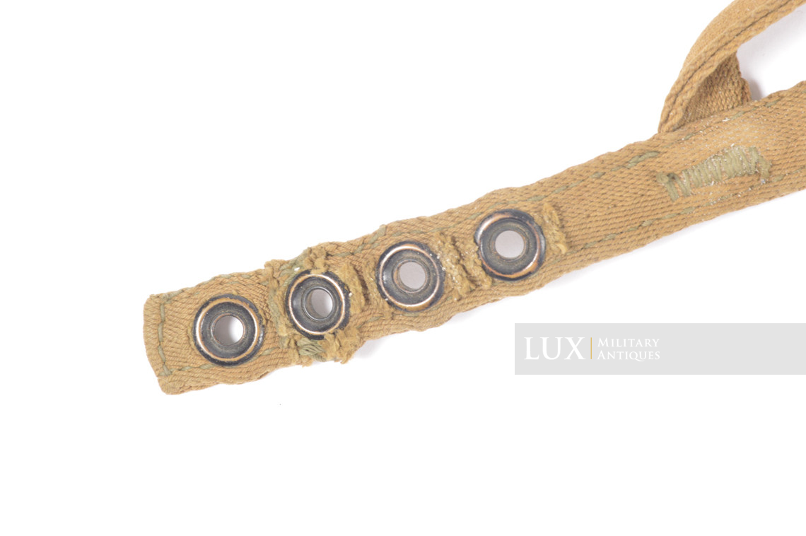 US paratrooper webbing chincup - photo 10