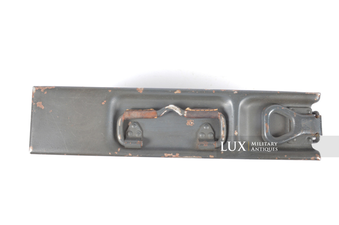 Early German camouflage MG34/42 ammunitions case, « 1940 » - photo 8