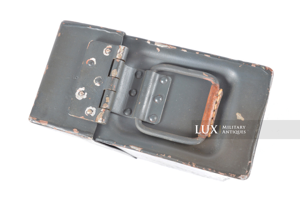 Early German camouflage MG34/42 ammunitions case, « 1940 » - photo 13