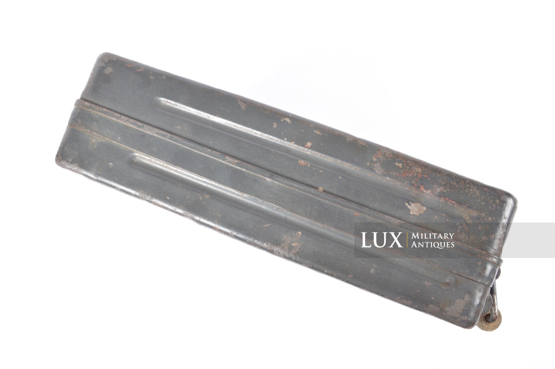 Early German 8cm mortar steel ammunition storage box - photo 14