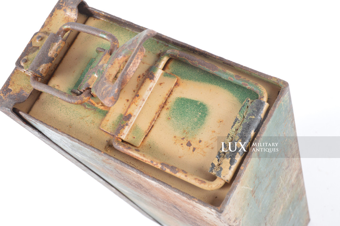 German late-war camouflage two-tone MG34/42 ammunitions case, « FJR6 » - photo 27