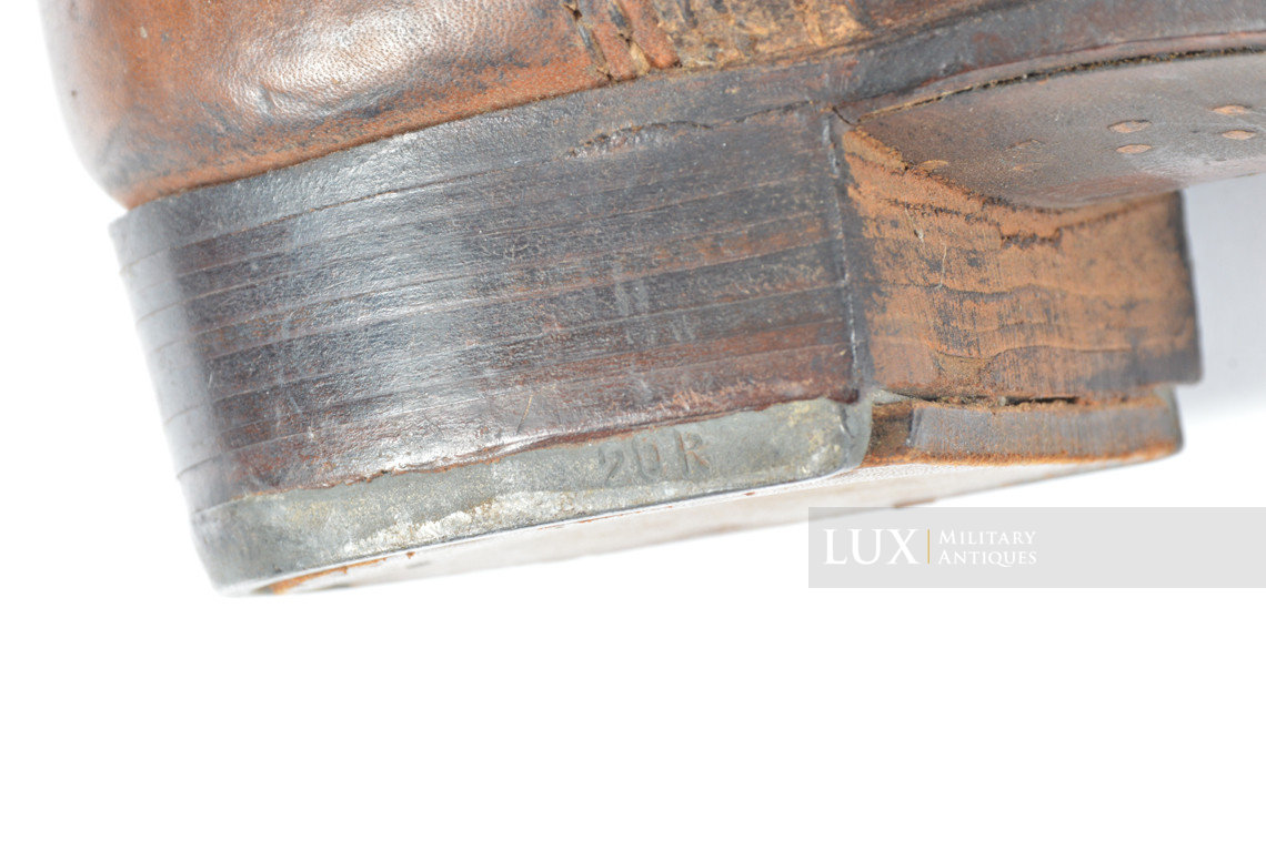 Rare late-war Waffen-SS issued combat brown jackboots, « SS - 1943 » - photo 33