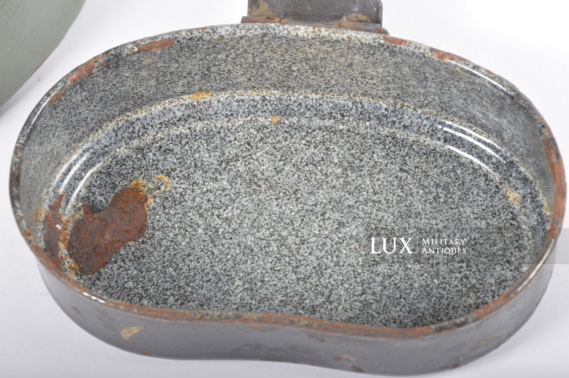 Rare German enameled late-war mess kit - photo 14