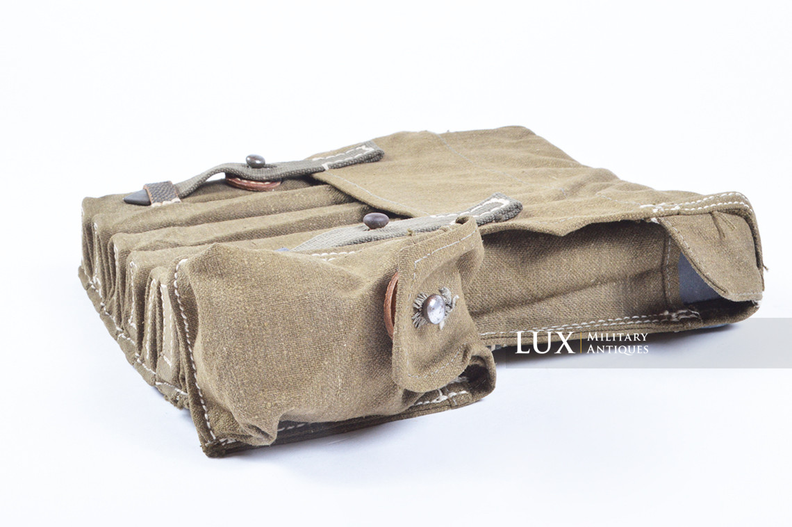 German 6 pocket MP38/40 pouch, « bla/1944 » - photo 18