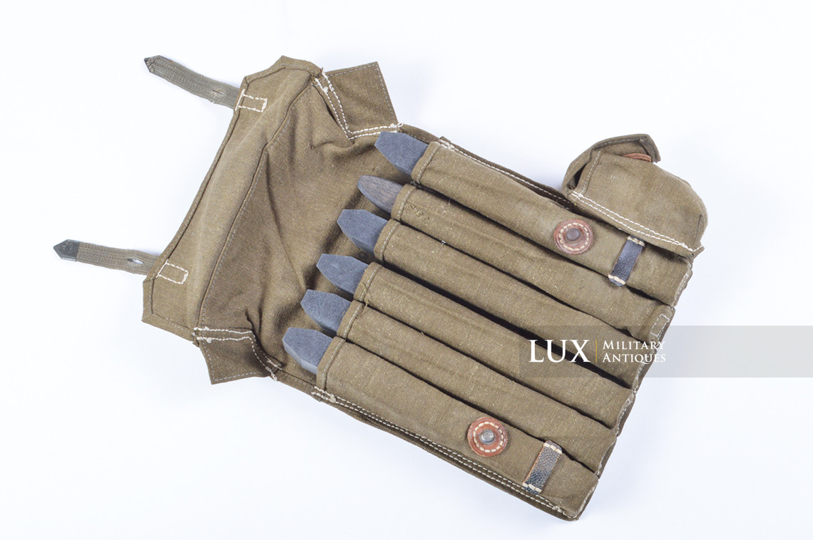 German 6 pocket MP38/40 pouch, « bla/1944 » - photo 19