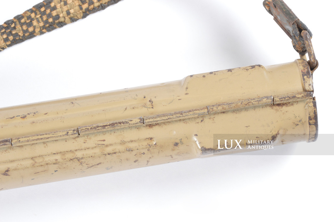 Rare German MG42 spare barrel carrier with carrying strap, « ersatz » - photo 13