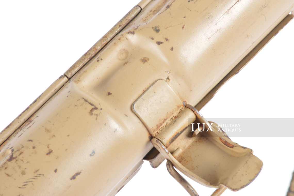 Rare German MG42 spare barrel carrier with carrying strap, « ersatz » - photo 22