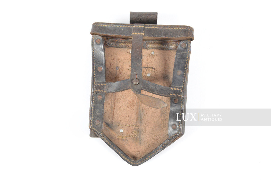 German folding shovel and carrying case, first pattern, « 1940 » - photo 8