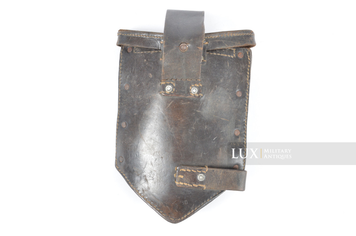 German folding shovel and carrying case, first pattern, « 1940 » - photo 12