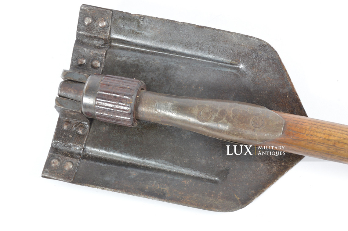German folding shovel and carrying case, first pattern, « 1940 » - photo 19