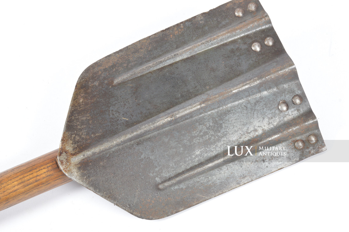 German folding shovel and carrying case, first pattern, « 1940 » - photo 23