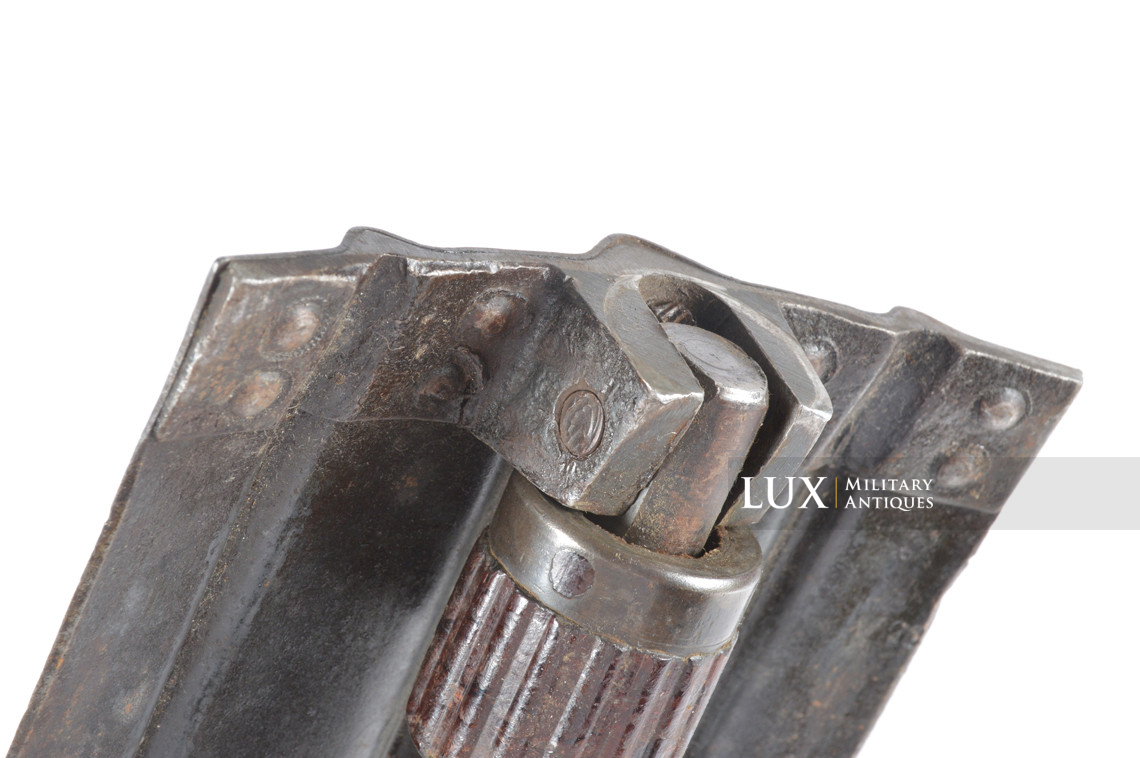 German folding shovel and carrying case, first pattern, « 1940 » - photo 24