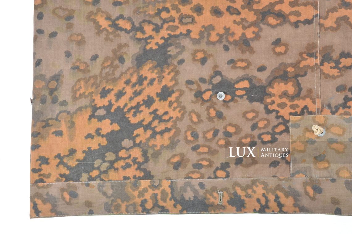 Late-war Waffen-SS Oakleaf A camouflage shelter quarter / poncho, « unissued » - photo 27