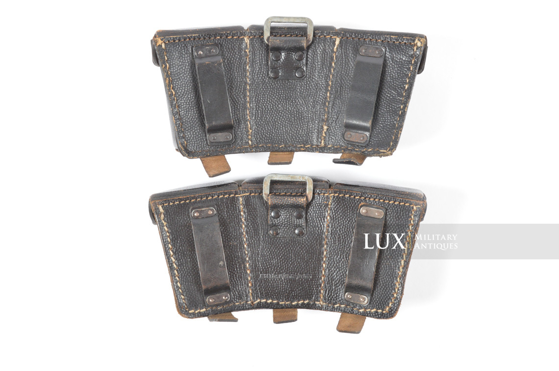 Matching pair of late war k98 ammunition pouches, « RBNr 0/0561/0169 » - photo 7