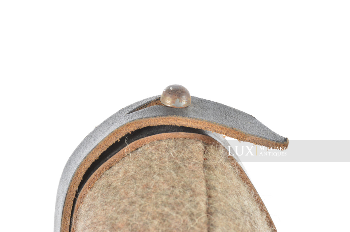 Unissued late-war German canteen - photo 10