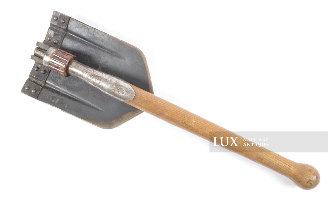 German folding shovel and carrying case, « 1941 » - photo 12