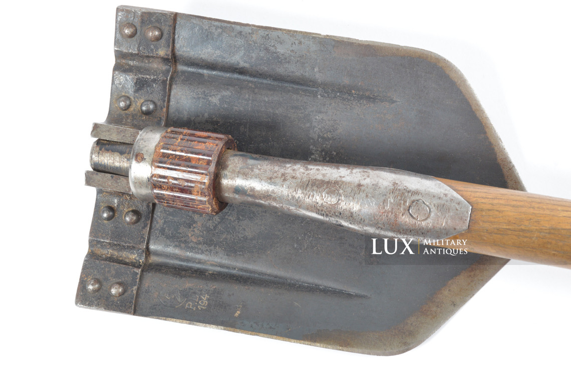 German folding shovel and carrying case, « 1941 » - photo 13