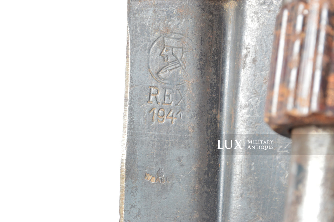 German folding shovel and carrying case, « 1941 » - photo 16