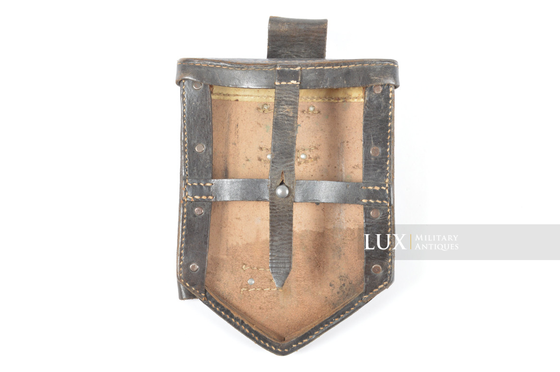 German folding shovel and carrying case, first pattern, « 1940 » - photo 8
