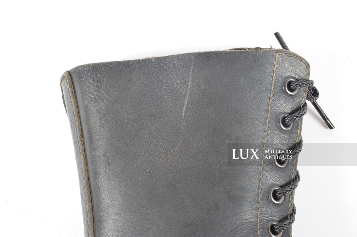Late-war German Fallschirmjäger jump boots - photo 11