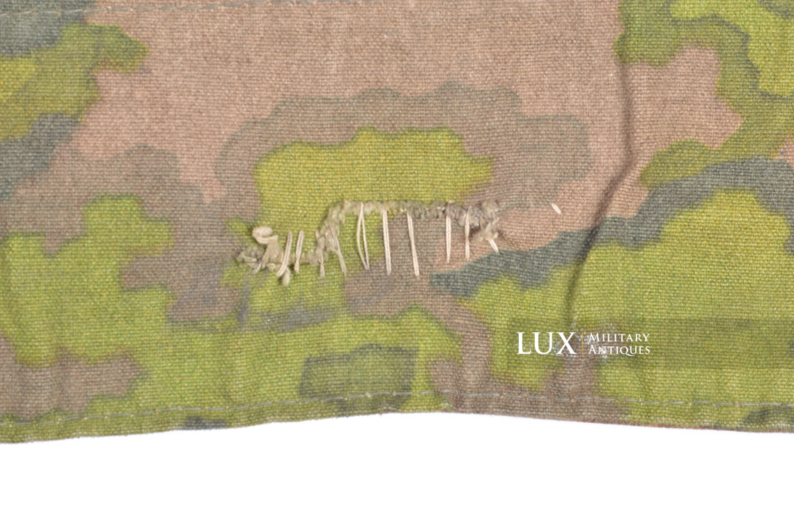 Late-war Waffen-SS Oakleaf A camouflage shelter quarter / poncho, « unissued » - photo 12