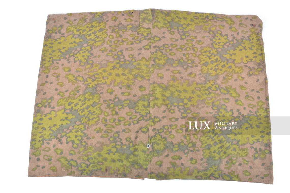 Late-war Waffen-SS Oakleaf A camouflage shelter quarter / poncho, « unissued » - photo 13