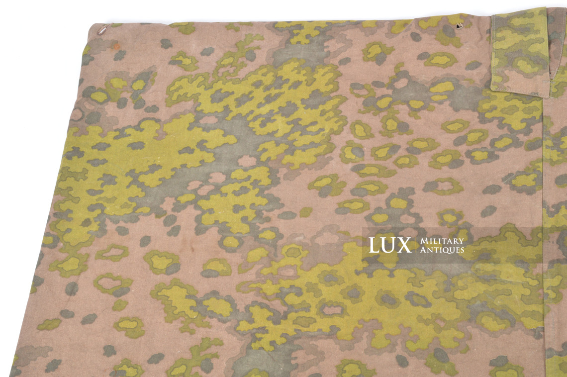 Late-war Waffen-SS Oakleaf A camouflage shelter quarter / poncho, « unissued » - photo 15