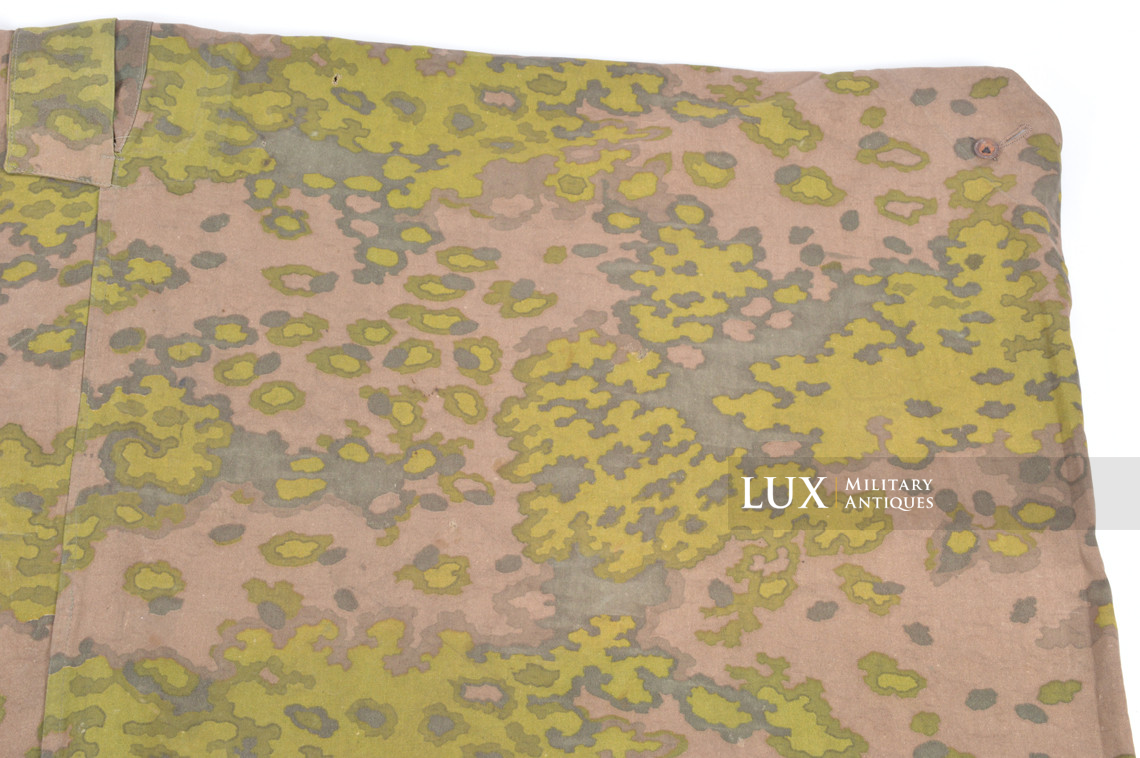 Late-war Waffen-SS Oakleaf A camouflage shelter quarter / poncho, « unissued » - photo 16