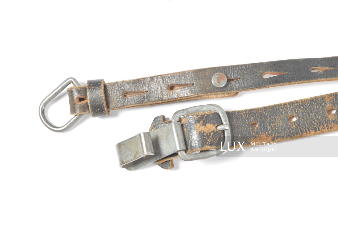 German late-war leather combat Y-straps - photo 7