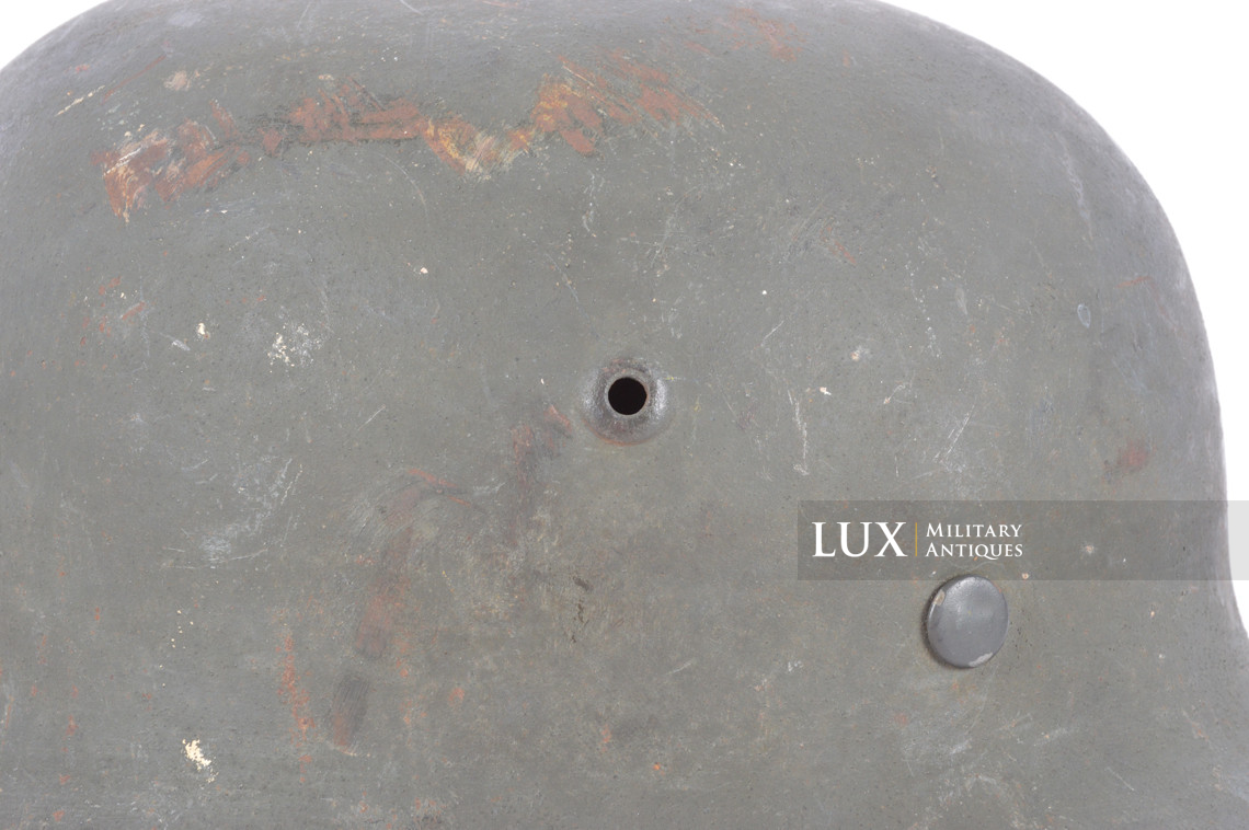 Unissued depot M42 German combat helmet, « hkp66 » - photo 19