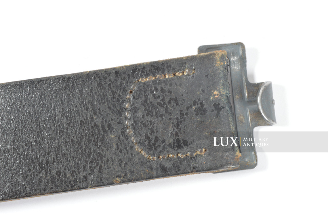 Cuir de ceinturon fin de guerre, état neuf, « RB-Nr 0/0462/0010 » - photo 7