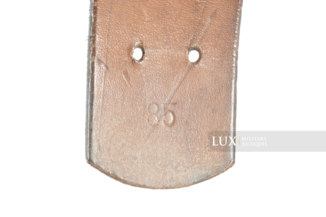 Cuir de ceinturon fin de guerre, état neuf, « RBNr 0/0365/0012 » - photo 13