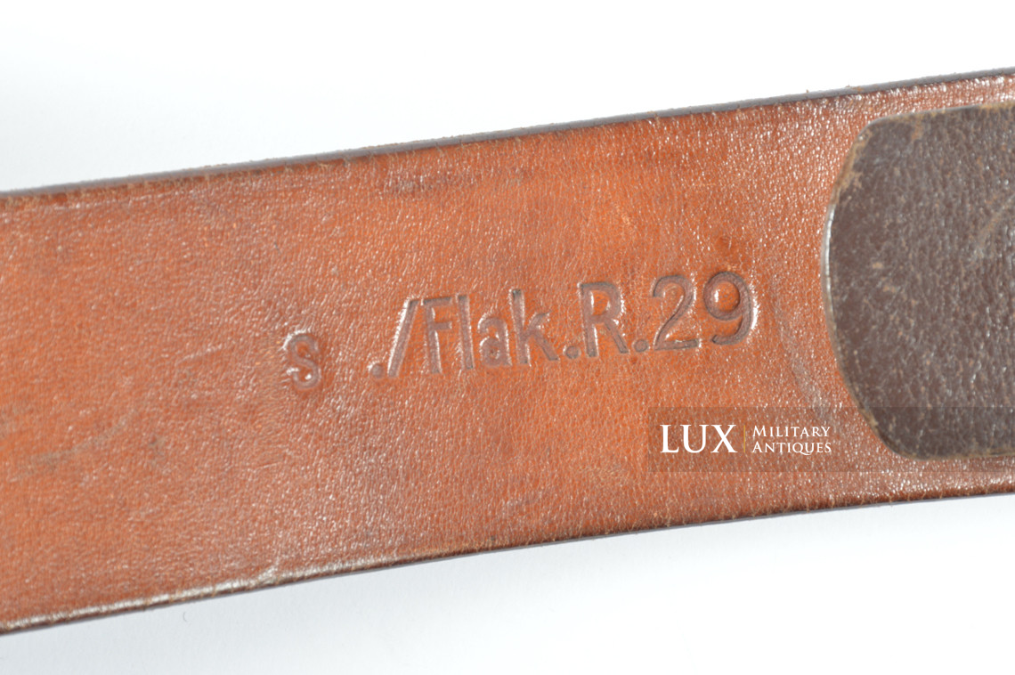 Cuir de ceinturon allemand Luftwaffe précoce en cuir brun chocolat, régiment « FLAK / 1936 » - photo 10