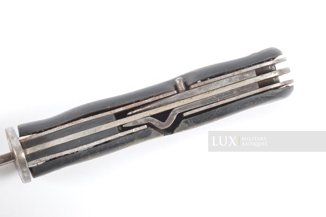 Couteau de combat allemand Heer / Waffen-SS, « multi-outils » - photo 14