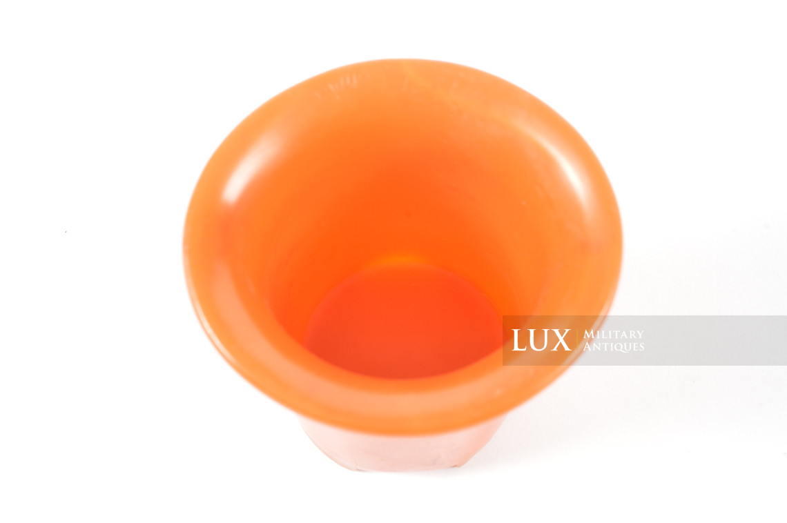 Rare gourde allemande milieu de guerre avec gobelet orange, « MN42 » - photo 20