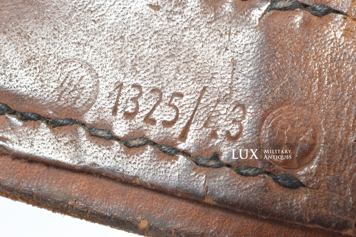 Rare cuir de ceinturon Waffen-SS fin de guerre, « SS 1325/43 RZM » - photo 15
