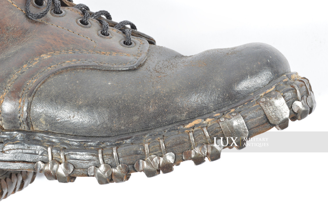 Paire de brodequins allemands des troupes de montagne, « RBNr » - photo 13