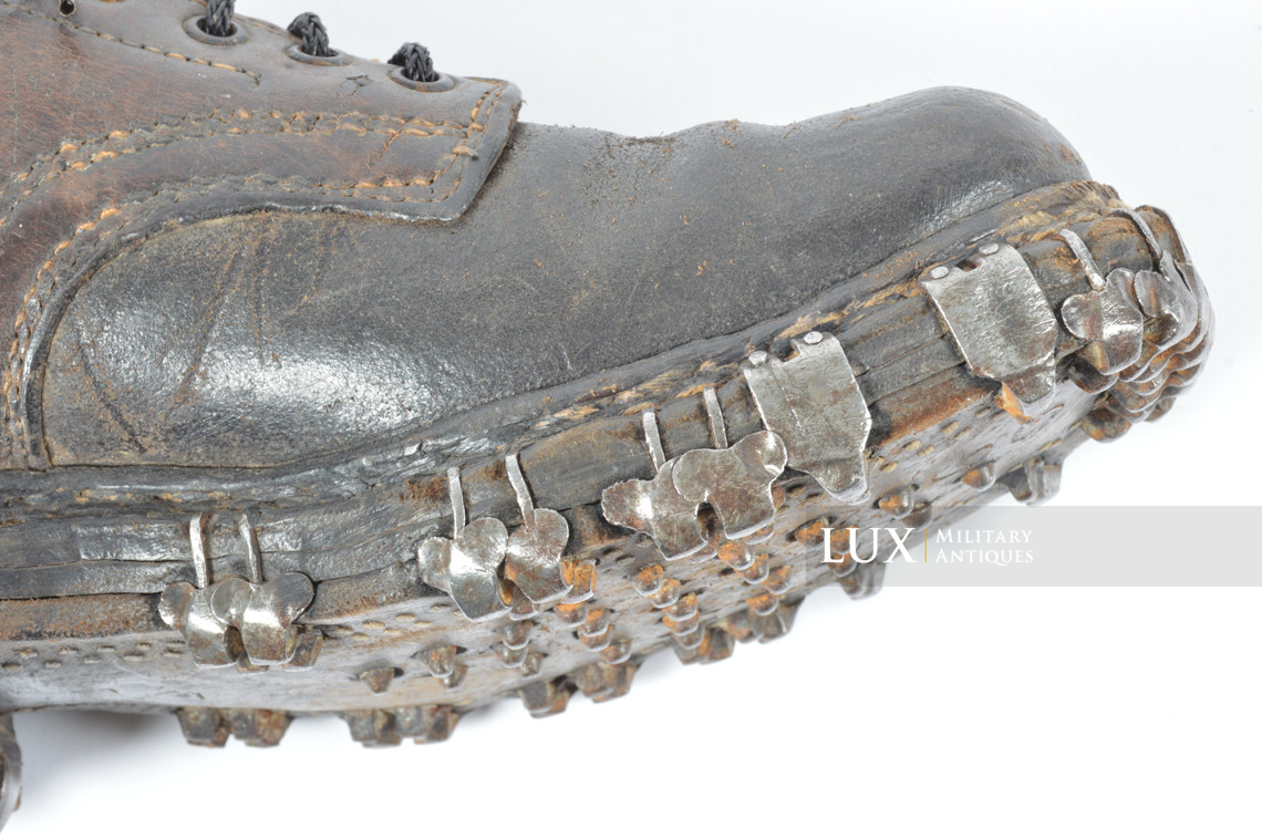 Paire de brodequins allemands des troupes de montagne, « RBNr » - photo 30