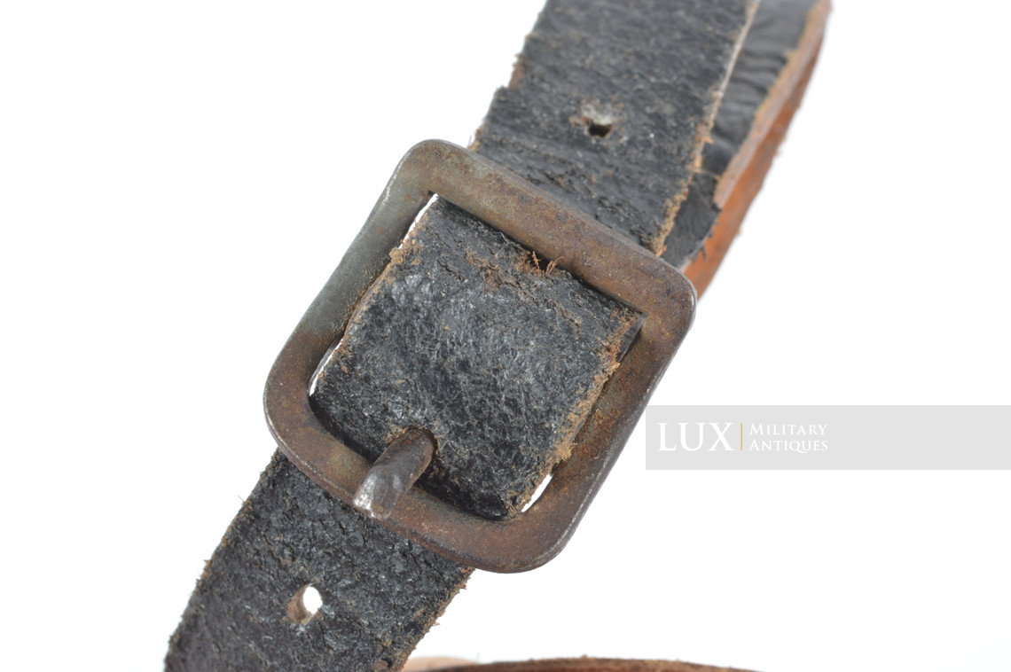 Jugulaire de casque allemand, « C. BUDISCHOWSKY 1942 » - photo 8
