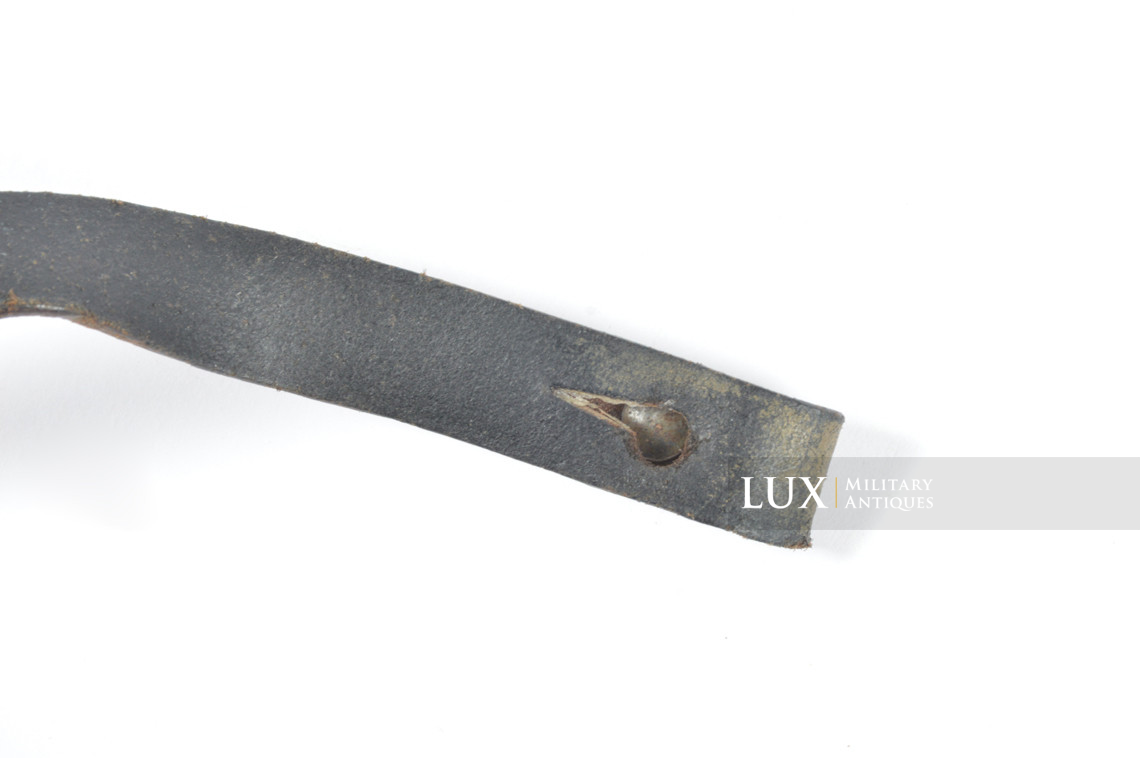 Jugulaire de casque allemand, « C. BUDISCHOWSKY 1942 » - photo 13