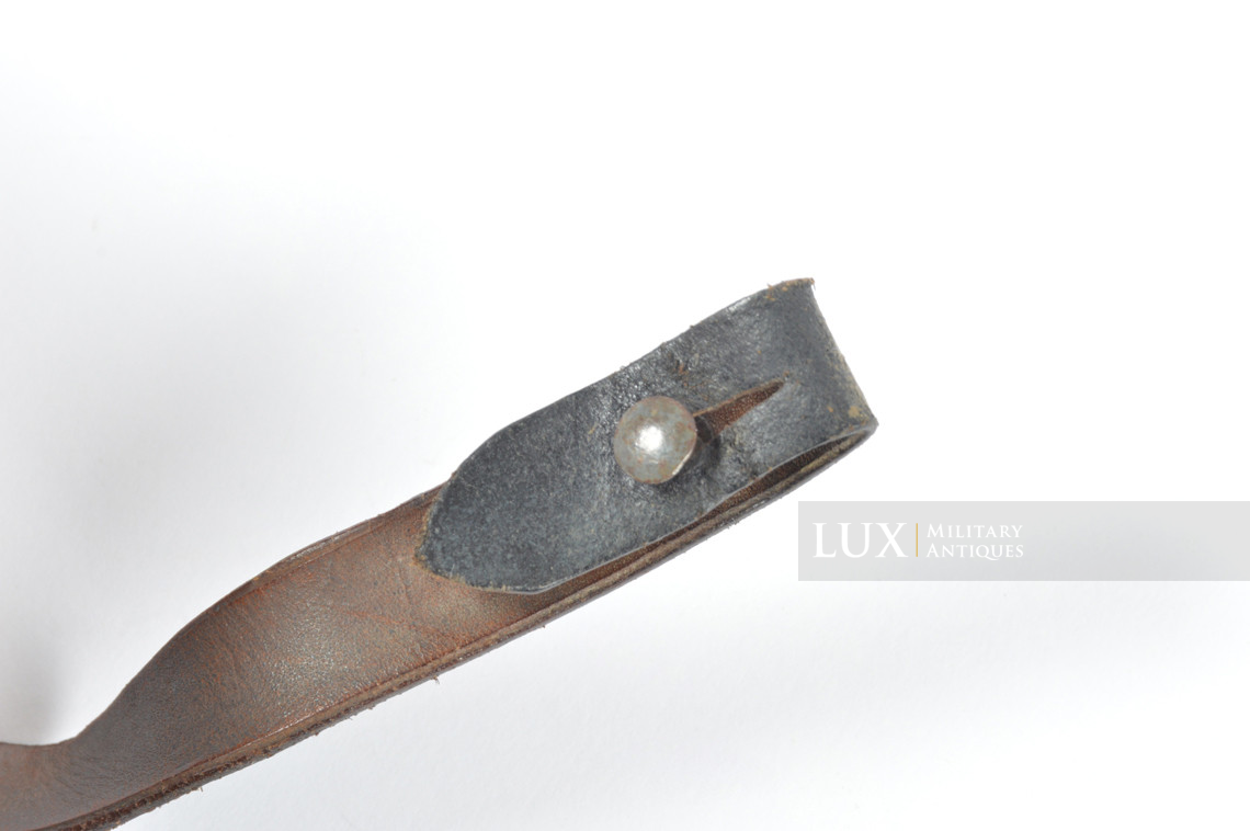 Jugulaire de casque allemand, « C. BUDISCHOWSKY 1942 » - photo 14