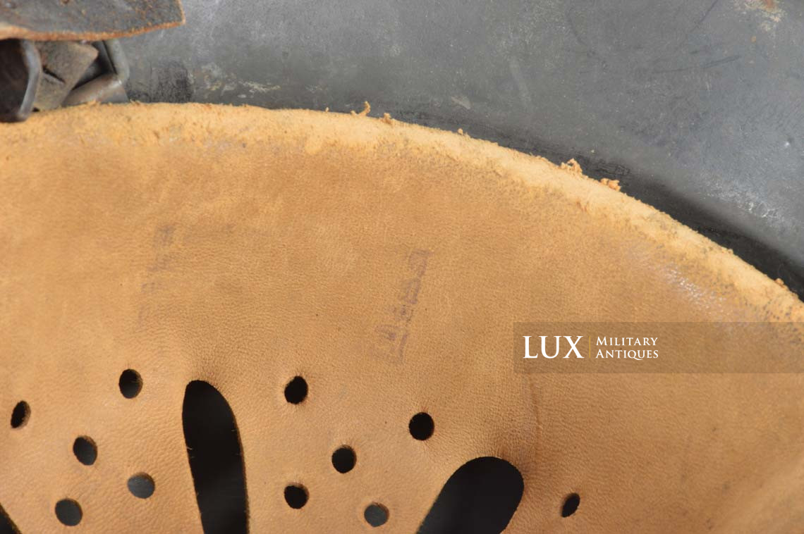 Casque M40 Waffen-SS reconditionné, « Q68 » - photo 38