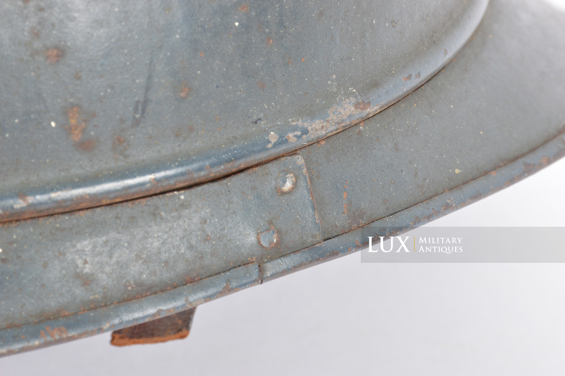 Casque français Adrian M1915 infanterie, nominatif, « impacté » - photo 18
