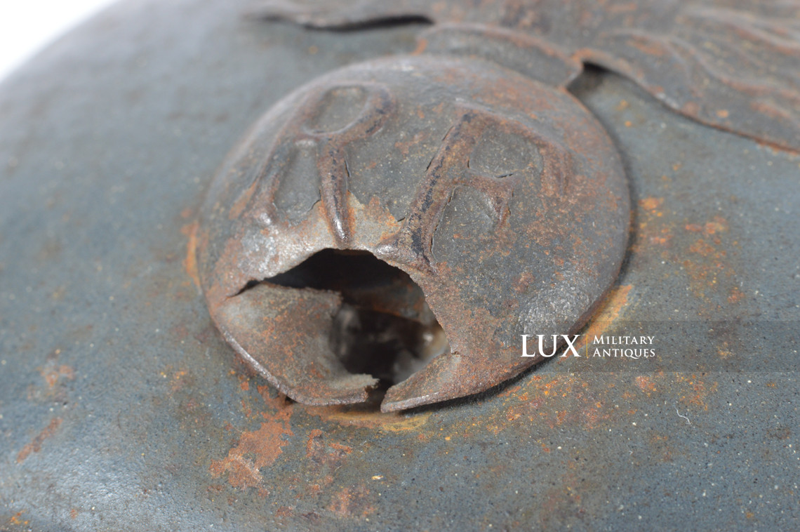 Casque français Adrian M1915 infanterie, nominatif, « impacté » - photo 29