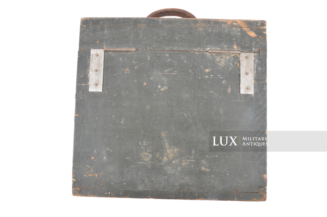 Caisse à munition Tchèque récupéré par un officer Luftwaffe - photo 11