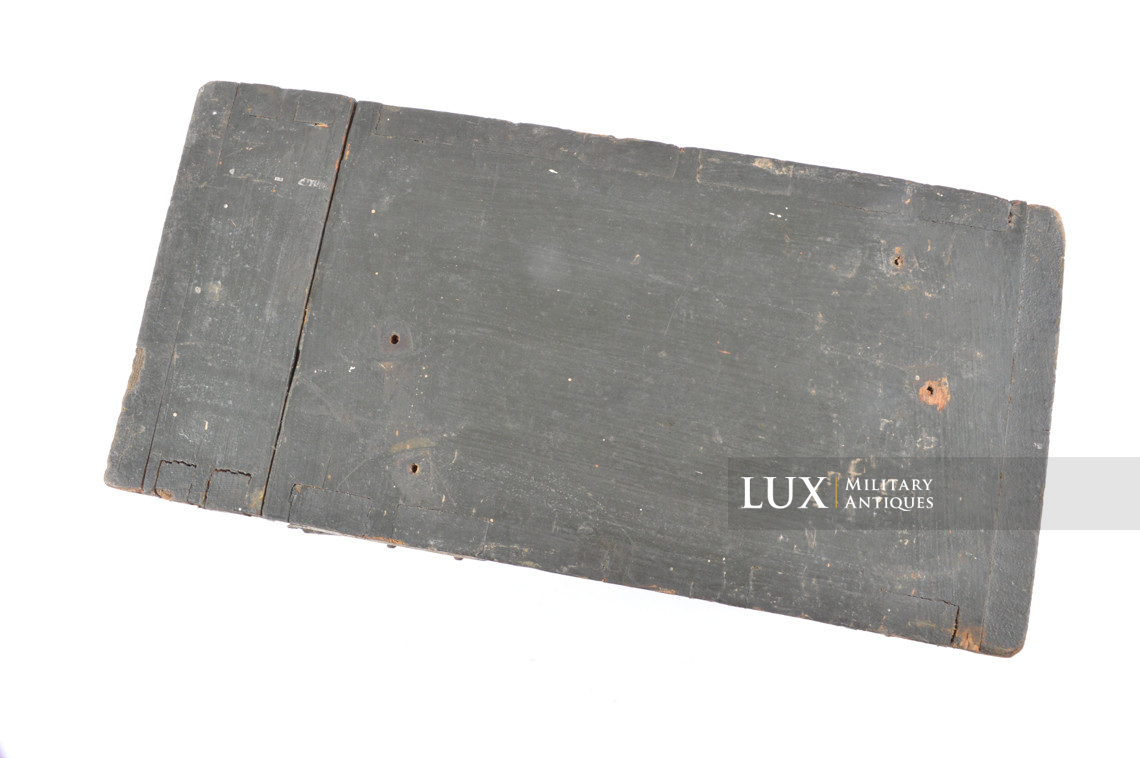 Caisse à munition Tchèque récupéré par un officer Luftwaffe - photo 12