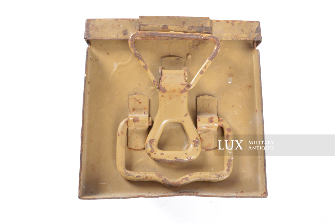 Caisse à munitions allemande MG34/42 fin de guerre jaune sable - photo 13