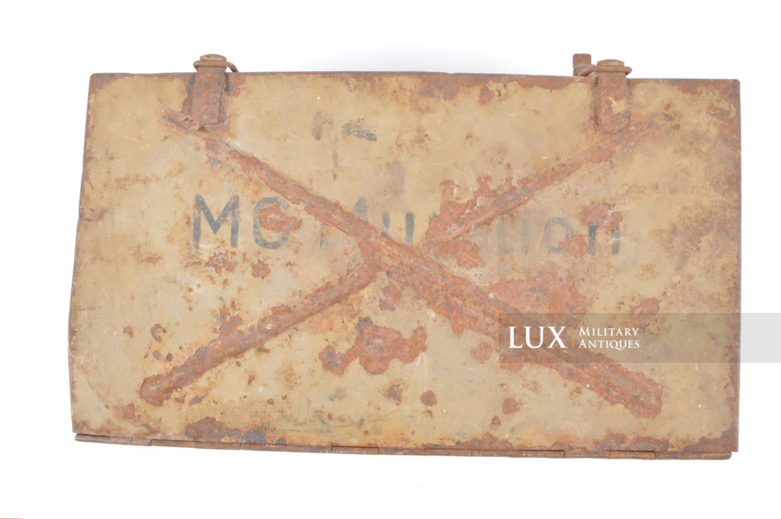 Caisse de véhicule blindé allemand pour 6 trommels MG34/42, « MG MUNITION » - photo 7