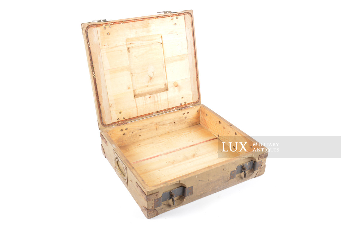 Caisse allemande pour accessoires du canon antiaérien allemand Flak M39 de 3,7 cm - photo 20